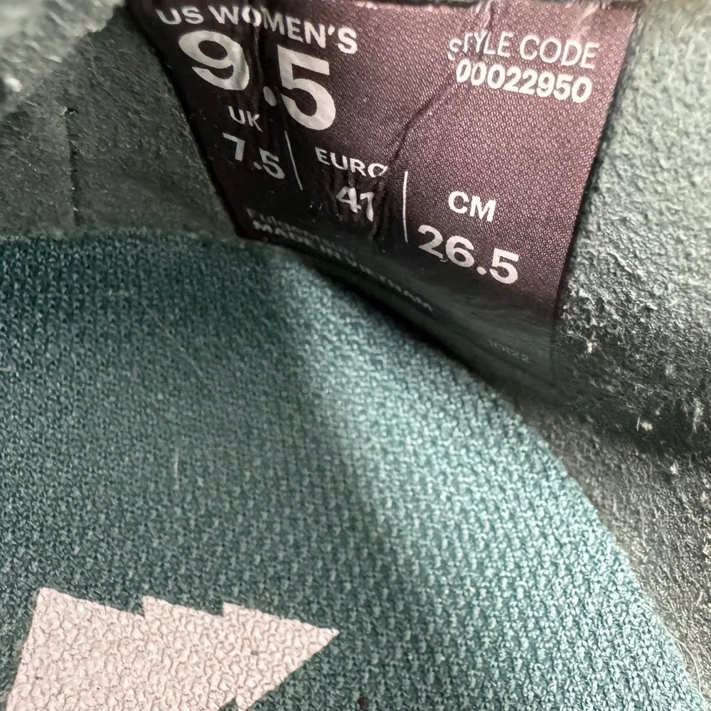 REI Co-op Beyonder Sneakers Womens 9.5 Green Knit Walking Shoes 00022950